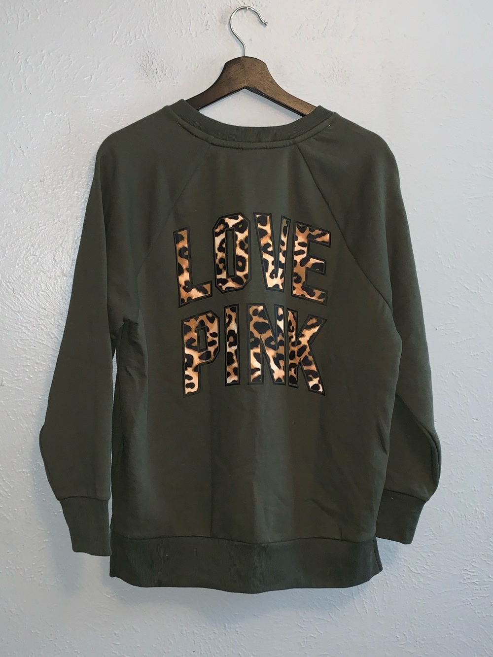Vs leopard crew